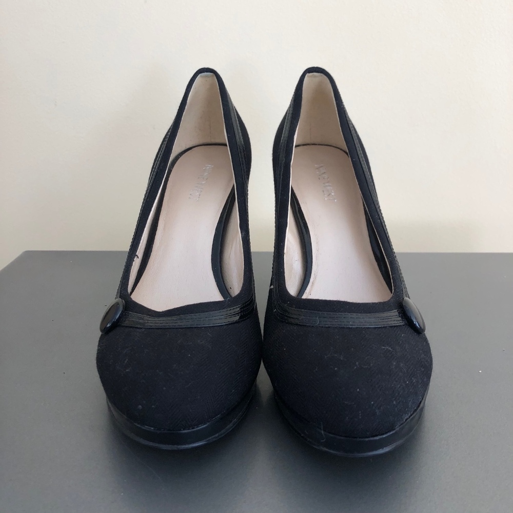 Nine West Black Suede Leather/Patent trim Heels
